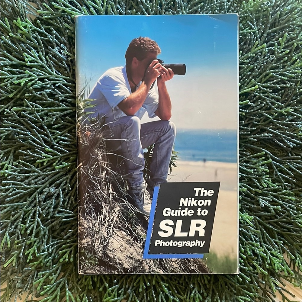 Nikon SLR Photography Guide - Blue Cover